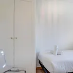 Апартаменты Balmins White By Hello Homes