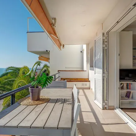 Balmins White By Hello Homes