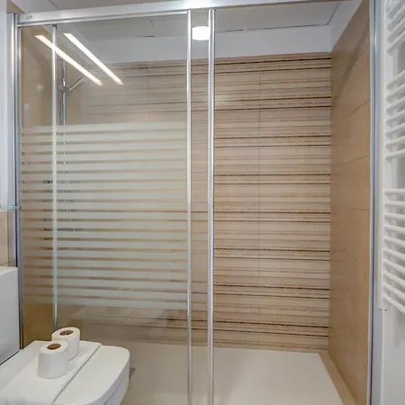 Apartamento Balmins White By Hello Homes Sitges