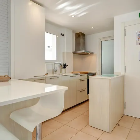 Balmins White By Hello Homes